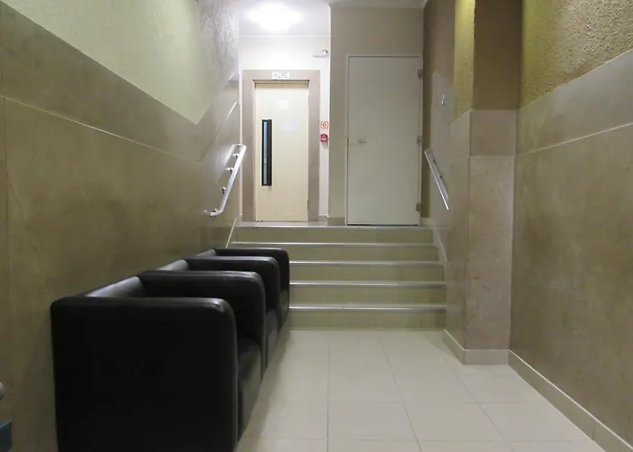Hotel Salomão - Próximo a 25 de Março, Bom Retiro, Brás e Rua Santa Efigênia, a 2 minutos do Mirante Sampa Sky e pista de Skate Anhangabaú