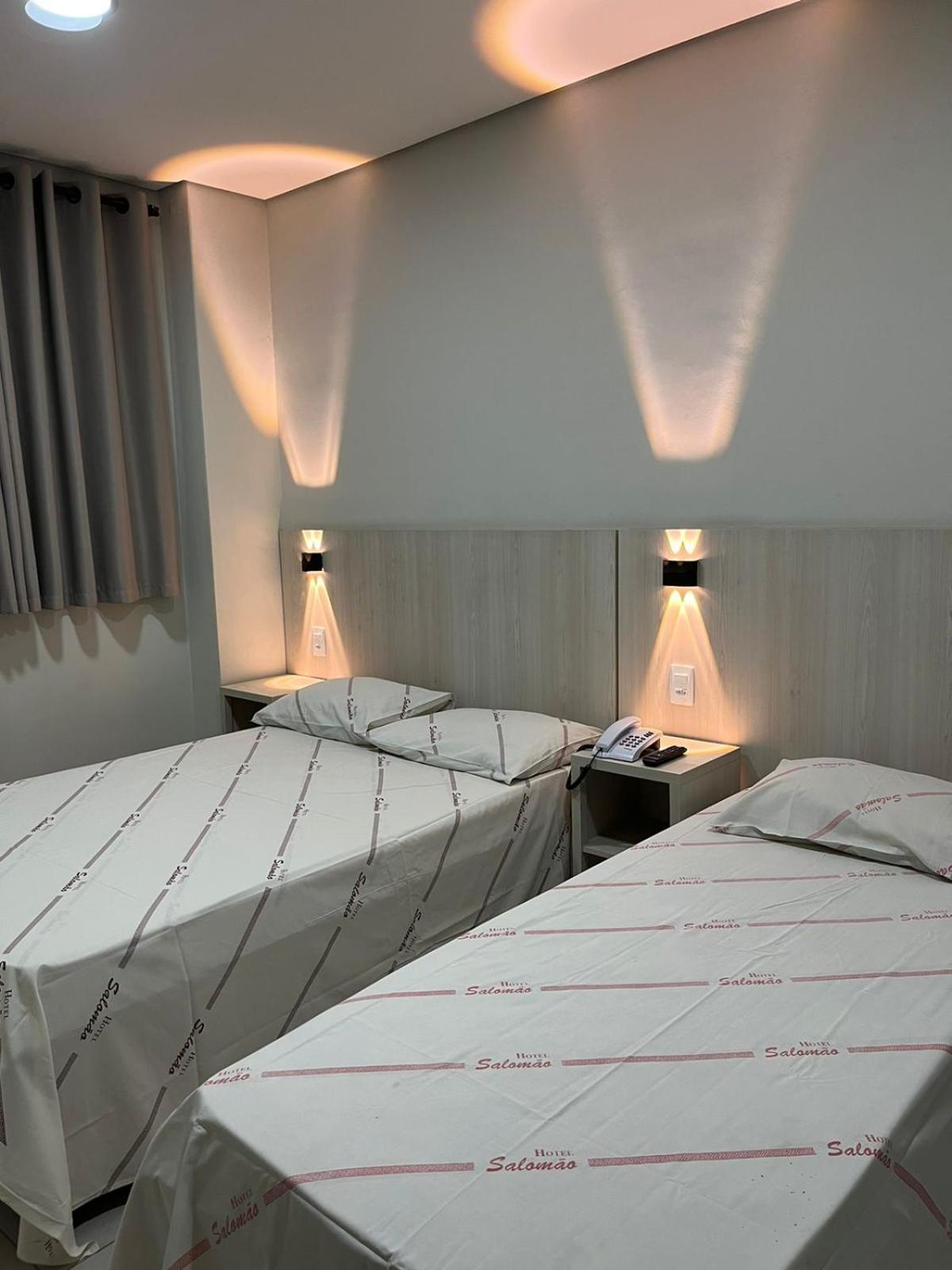 Hotel Salomão - Próximo A 25 De Março, Bom Retiro, Brás E Rua Santa Efigênia, A 2 Minutos Do Mirante Sampa Sky E Pista De Skate Anhangabaú São Paulo